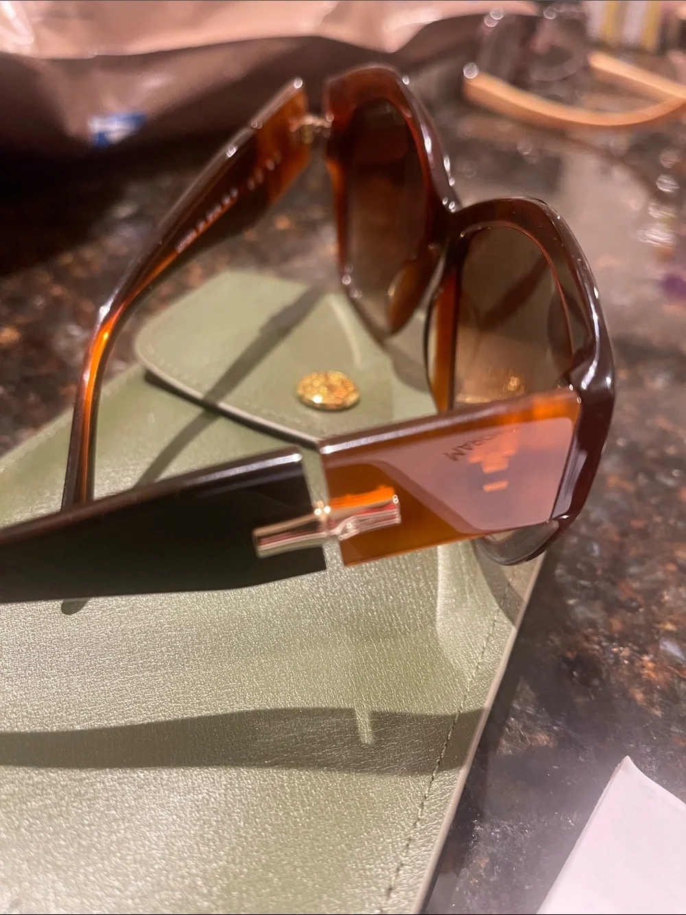Longchamp Brown Gradient Tortoiseshell Sunglasses with Olive Case